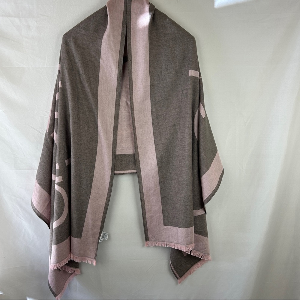 Calvin Klein Pink gray logo large rectangle scarf wrap doublee sided reversible